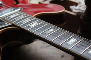 GIBSON ES-330 Cherry Original of 1966, HARDCASE