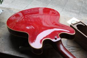 GIBSON ES-330 Cherry Original of 1966, HARDCASE