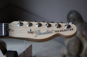 FENDER American Performer Telecaster with Rosewood Fretboard Satin Sonic Blue