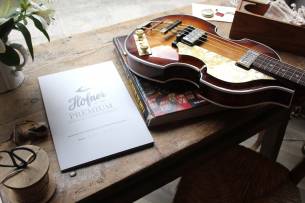HOFNER Violin Bass 500/1 ` 62 Mersey , HARDCASE
