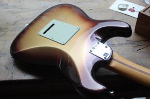 FENDER "American Ultra Stratocaster, Maple, Mocha Burst" HARDCASE, PAPERS, 3, 69 KG