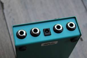 DREADBOX Raindrops Hybrid Delay/Pitch Shifter/Reverb