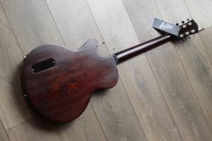 EASTMAN SB55/V Antique Sunburst, Hardcase, 3, 18 KG