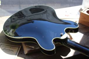 EASTMAN T486B Bigsby Black Custom, Hardcase, 4, 07 KG