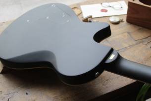 HAGSTROM Ultra Max Black Satin, 4, 01 KG