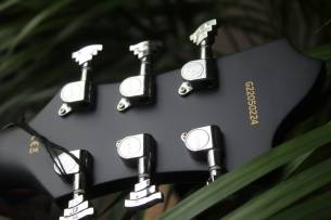 HAGSTROM Ultra Max Black Satin, 4, 01 KG