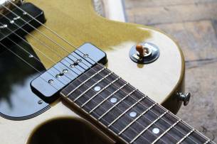 GIBSON Les Paul Special TV Yellow",HARDCASE, 3, 76 KG