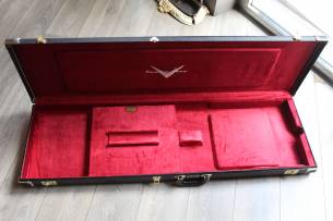 FENDER Custom Shop Custom Shop 1963 Jazz Bass Journeyman Relic Faded Aged Sonic Blue, HARDCASE 4, 30 KG