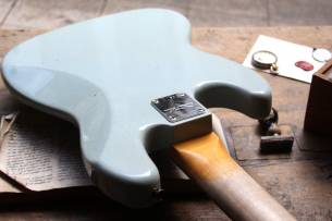 FENDER Custom Shop Custom Shop 1963 Jazz Bass Journeyman Relic Faded Aged Sonic Blue, HARDCASE 4, 30 KG