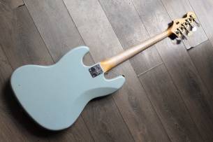 FENDER Custom Shop Custom Shop 1963 Jazz Bass Journeyman Relic Faded Aged Sonic Blue, HARDCASE 4, 30 KG