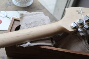 SQUIER Sonic Mustang HH, Sonic Blue ,Maple, 2, 86 KG by FENDER