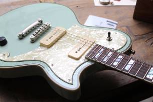 D´ANGELICO Deluxe Atlantic LE Sage (Discontinued), HARDCASE, PAPERS, 3, 84 KG