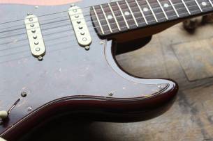 FENDER 70th Anniversary American Professional II Stratocaster , Comet Burst, HARDCASE, 3, 65 KG