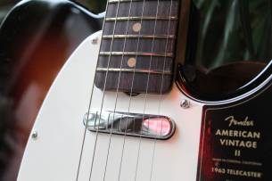 FENDER American Vintage II 1963 Telecaster 3-Color Sunburst, HARDCASE, 3, 73 KG