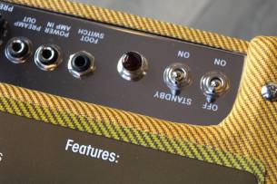 FENDER Blues Deluxe Reissue