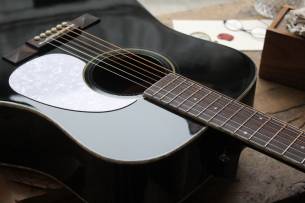 RICHWOOD HSD-55-BK Heritage Series Solid Spruce Top