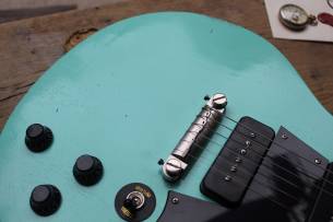 MAYBACH Lester JR Double Cut Special Edition for Estudiio 54 in Miami Green Color, HARDCASE, 2, 99 KG
