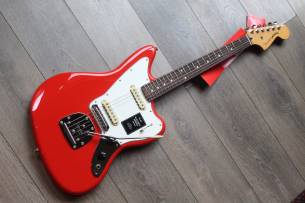 FENDER Player II Jaguar, Coral Red, 3, 71 KG