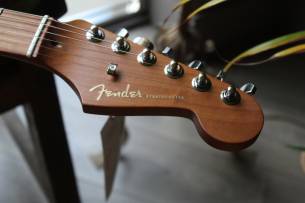 FENDER 70TH Anniversary Ultra Stratocaster HSS, HARDCASE, 3, 77 KG