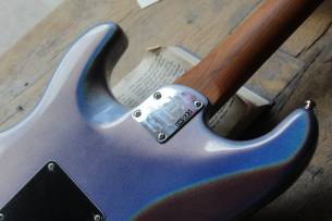 FENDER 70TH Anniversary Ultra Stratocaster HSS, HARDCASE, 3, 77 KG