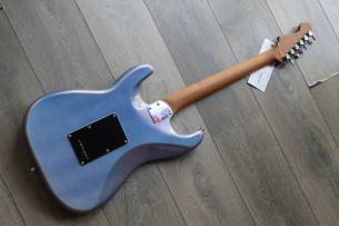 FENDER 70TH Anniversary Ultra Stratocaster HSS, HARDCASE, 3, 77 KG