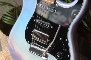 FENDER 70TH Anniversary Ultra Stratocaster HSS, HARDCASE, 3, 77 KG