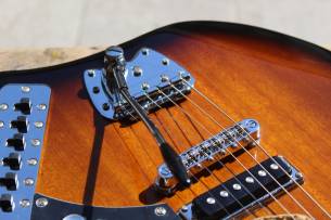 HAGSTROM HAGSTROM IMP-TSB Retroscape Series Impala Tobacco Sunburst, 3, 50 KG