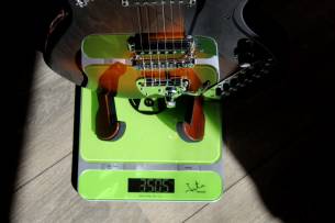 HAGSTROM HAGSTROM IMP-TSB Retroscape Series Impala Tobacco Sunburst, 3, 50 KG