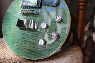 HAGSTROM Ultra Max Fall Sky Satin , HARDCASE, 4, 31 KG