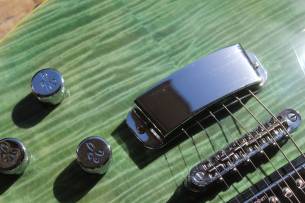 HAGSTROM Ultra Max Fall Sky Satin , HARDCASE, 4, 31 KG