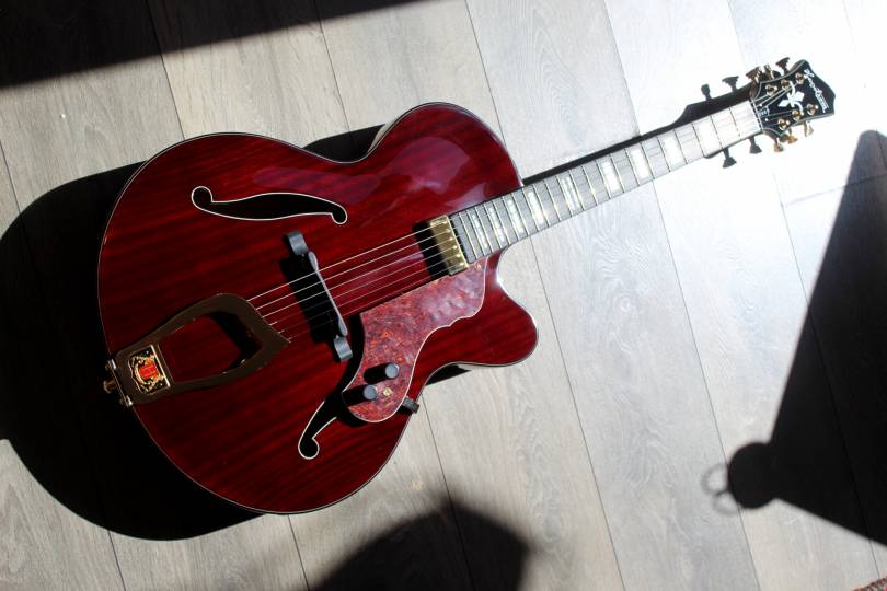 HAGSTROM HL550 Natur Mahogany Gloss, 3, 11 KG