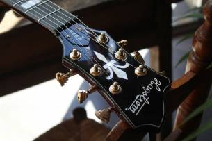 HAGSTROM HL550 Natur Mahogany Gloss, 3, 11 KG