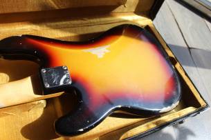 FENDER Custom Shop 1964 Precision Bass Relic Bleached 3-Tone Sunburst, HARDCASE, PAPERS, 4, 10 KG