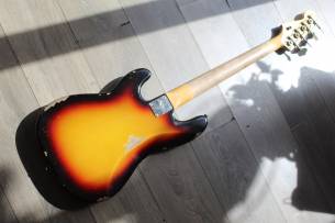 FENDER Custom Shop 1964 Precision Bass Relic Bleached 3-Tone Sunburst, HARDCASE, PAPERS, 4, 10 KG
