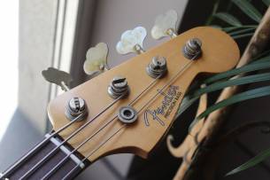 FENDER Custom Shop 1964 Precision Bass Relic Bleached 3-Tone Sunburst, HARDCASE, PAPERS, 4, 10 KG