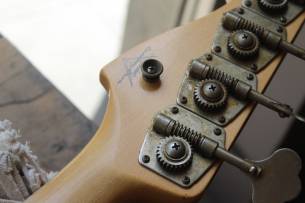 FENDER Custom Shop 1964 Precision Bass Relic Bleached 3-Tone Sunburst, HARDCASE, PAPERS, 4, 10 KG