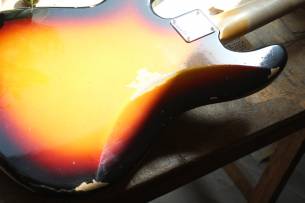 FENDER Custom Shop 1964 Precision Bass Relic Bleached 3-Tone Sunburst, HARDCASE, PAPERS, 4, 10 KG