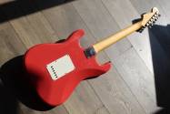 FENDER Custom Shop '63 Strat Journeyman Fade Aged Fiesta Red, HARDCASE