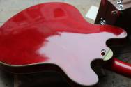 EASTMAN T64/v Bigsby Antique Red, HARDCASE, 2, 88 KG