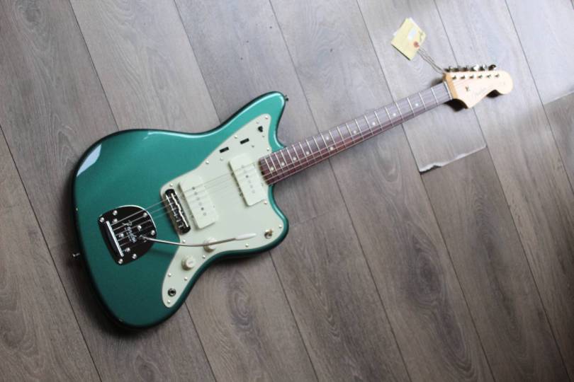 FENDER Limited Traditional II 60s Jazzmaster FSR Sherwood Green w/ 1965 Headstock, GIGBAG , 3, 47 KG