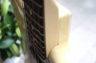 FENDER American Performer Mustang Vintage White 3, 38 KG