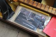 FENDER Custom Shop ´62 Jazzmaster Heavy Relic Maple Neck, Fade Aged Sweet Pea Green HARDCASE, 3, 8 KG