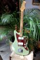 FENDER Custom Shop ´62 Jazzmaster Heavy Relic Maple Neck, Fade Aged Sweet Pea Green HARDCASE, 3, 8 KG