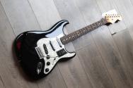 FENDER 70th Anniversary Player Stratocaster Nebula Noir, GIGBAG, 3, 58 KG