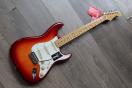 FENDER "Player II Stratocaster®, Maple Fingerboard, Aged Cherry Burst" 2, 82 KG