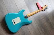 FENDER American Professional II Stratocaster, Miami Blue,, Maple ,HARDCASE, 3, 5 KG