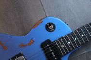 MAYBACH Special Edition for Estudio 54 Lester JR Single Cut P-90+Paf in Pelham Blue HARDCASE, 2, 99 KG