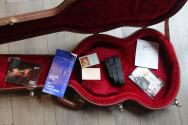 GIBSON "Gary Clark Jr. Signature SG Gloss Yellow Vintage Cherry" HARDCASE, PAPERS, 3, 035 KG