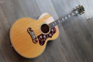 GIBSON SJ 200 Koa Custom, Hardcase & Papers GIBSON SJ 200 Koa Custom, Hardcase & Papers