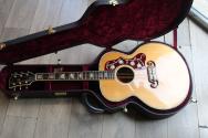 GIBSON SJ 200 Koa Custom, Hardcase & Papers GIBSON SJ 200 Koa Custom, Hardcase & Papers